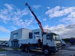 Benne basculante de chantier et de TP Mercedes Actros