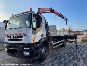 Benne basculante de chantier et de TP Iveco Stralis