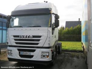 Pour semi-remorque Iveco Stralis