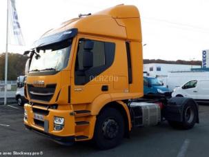 Pour semi-remorque Iveco Stralis