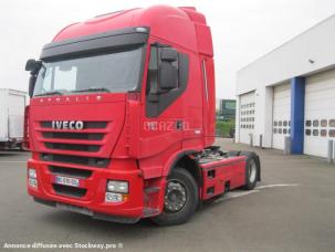 Pour semi-remorque Iveco Stralis