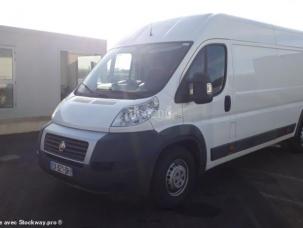 Fourgon avec parois et toit rigide Fiat Ducato