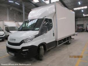 Fourgon avec parois et toit rigide Iveco Daily