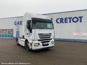 Pour semi-remorque Iveco Stralis