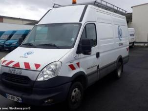 Fourgon avec parois et toit rigide Iveco Daily