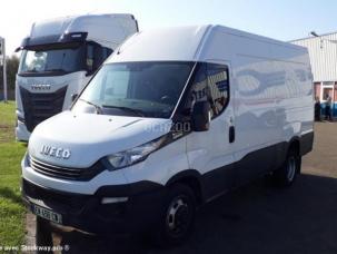 Fourgon avec parois et toit rigide Iveco Daily