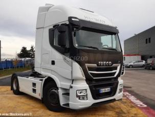 Pour semi-remorque Iveco Stralis