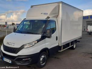 Fourgon avec parois et toit rigide Iveco Daily