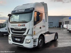 Pour semi-remorque Iveco Stralis