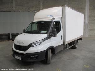 Fourgon avec parois et toit rigide Iveco Daily