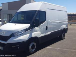 Fourgon avec parois et toit rigide Iveco Daily