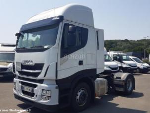 Pour semi-remorque Iveco Stralis