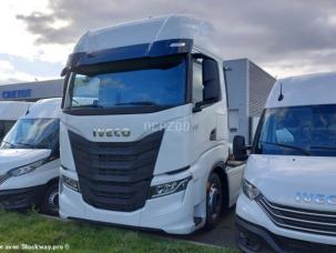 Pour semi-remorque Iveco S-Way