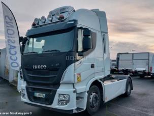 Pour semi-remorque Iveco Stralis