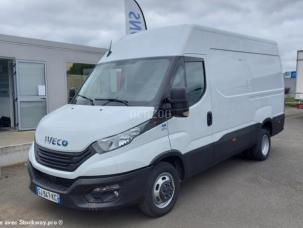 Fourgon avec parois et toit rigide Iveco Daily