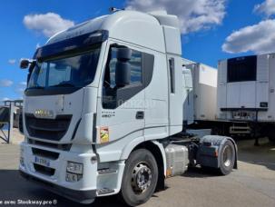 Pour semi-remorque Iveco Stralis