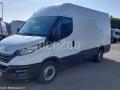 Fourgon avec parois et toit rigide Iveco Daily