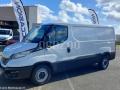 Fourgon avec parois et toit rigide Iveco Daily