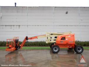 Nacelle automotrice JLG 520AJ