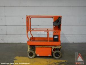 Nacelle automotrice JLG 1230ES