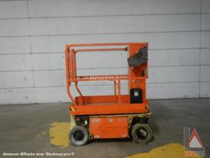 Nacelle automotrice JLG 1230ES
