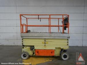 Nacelle automotrice JLG 2646ES