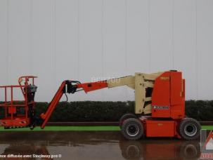Nacelle automotrice JLG E300AJP