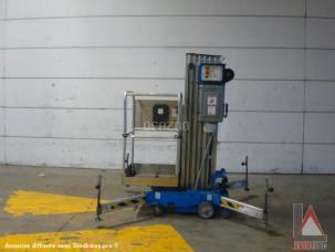 Nacelle tractable Genie AWP-30S