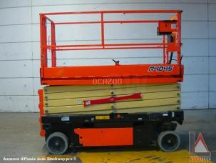 Nacelle automotrice JLG R4045
