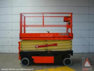 Nacelle automotrice JLG R4045