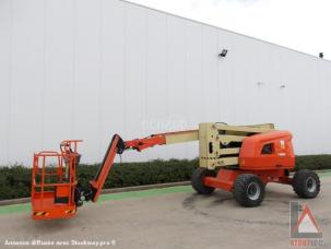 Nacelle automotrice JLG 520AJ