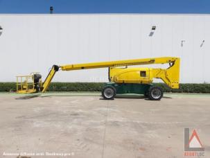 Nacelle automotrice JLG 800AJ