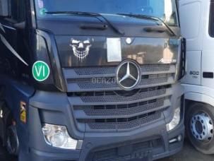 Pour semi-remorque Mercedes Actros