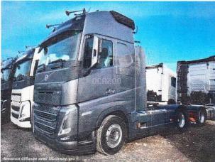 Pour semi-remorque Volvo FH