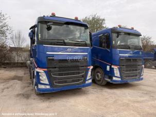 Benne basculante de chantier et de TP Volvo FH