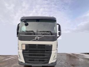 Pour semi-remorque Volvo FH