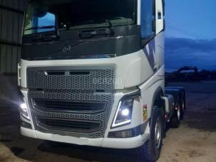 Pour semi-remorque Volvo FH16