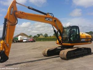 Pelle Jcb JS240NLC
