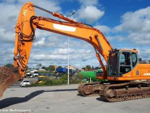 Pelle  Doosan DX300LC