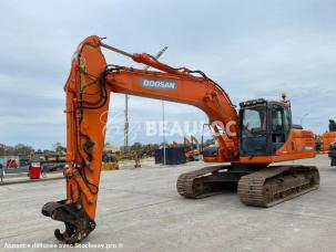 Pelle  Doosan DX 225 LC