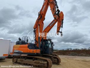 Pelle Doosan DX300LC