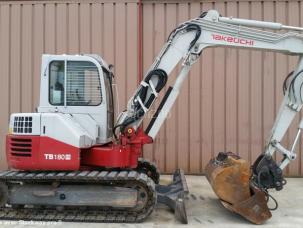 Mini-pelle Takeuchi TB 180 FR