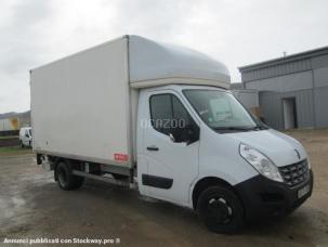 Fourgon avec parois et toit rigide Renault Master