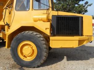 Tombereau articulé Volvo A 25 C 6x6