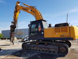 Pelle  Hyundai R320LC-7A