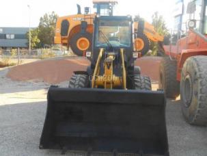 Mini-chargeuse Komatsu WA80-5