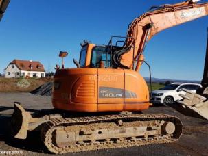 Pelle Doosan DX140