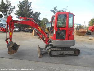 Mini-pelle Bobcat E25