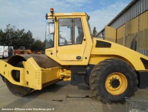 Compacteur tandem Bomag BW213 DH-4