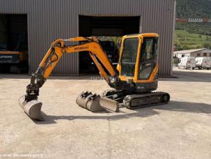 Mini-pelle Hyundai R30Z-9AK